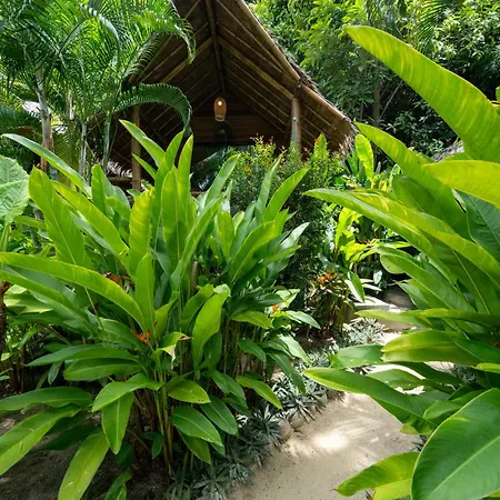 Bamboo Bay Eco Resort Srithanu Exterior photo